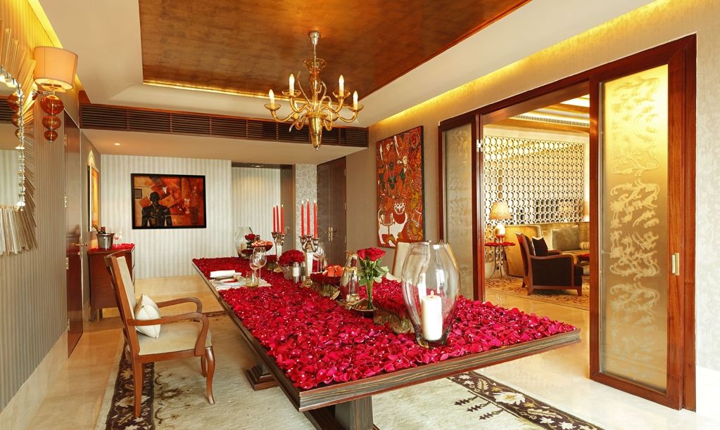 The Leela Ambience Gurugram Hotel & Residences Gurgaon Exterior photo